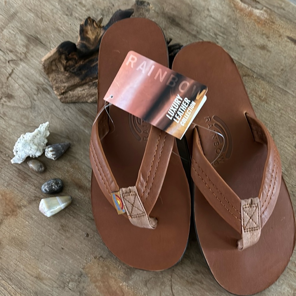 NWT Men’s leather Rainbow Sandals Slippers Luxury Collection Size Small